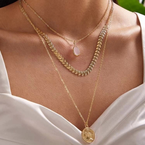 Nikkiwallflower Jewelry - *Malia* Coin and Teardrop Necklace